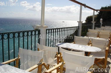 Balcony Hotel 32